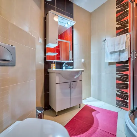 Aura Apartment